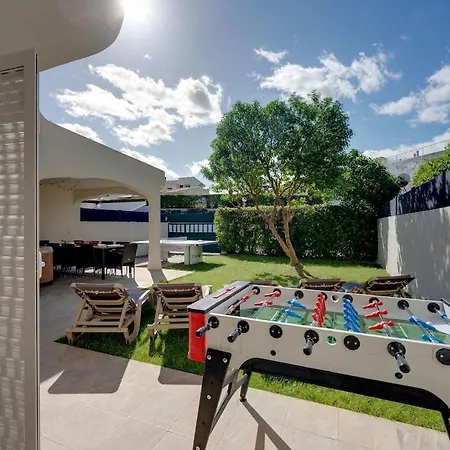 2 Jacuzis Villa-rooftop-airhockey-glamroom-igready 빌라 *